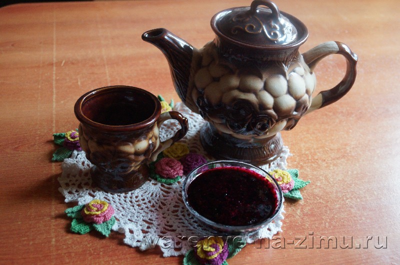 Желе из красной и черной смородины: фото 6